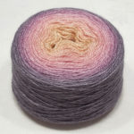 Topaz 600 – BFL silk superwash heavy lace weight hand dyed yarn – Gradient yarn – Antique Treasure Topaz 600 – Antique Treasure